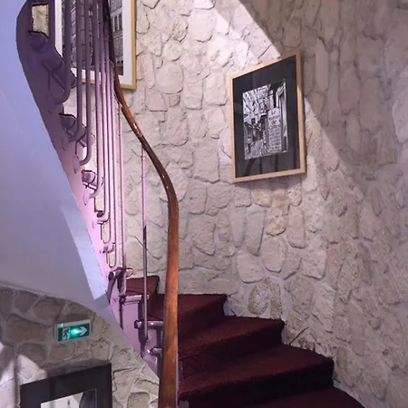Hauteville Opera מלון 3*