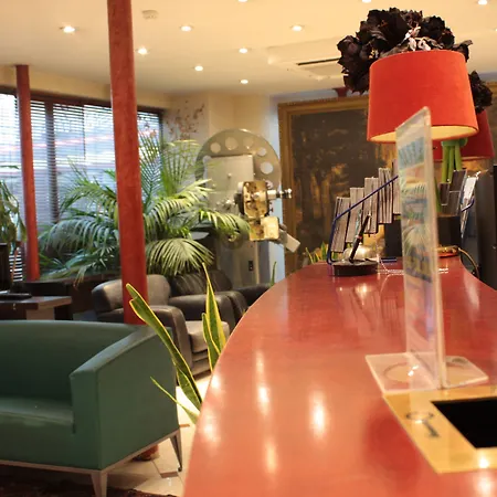 Hauteville Opera 3* Paris