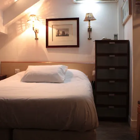 Hauteville Opera Hotel