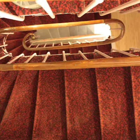 Hauteville Opera 3* Paris