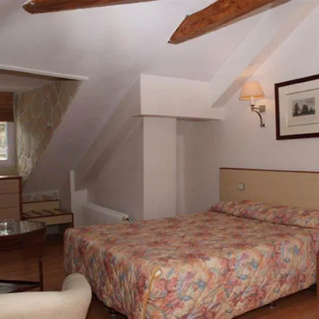 Hauteville Opera Hotel