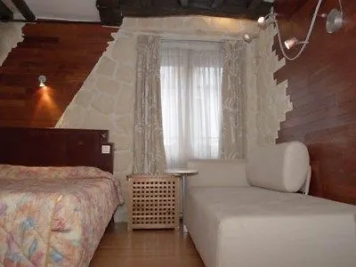 Hauteville Opera 3* פריז