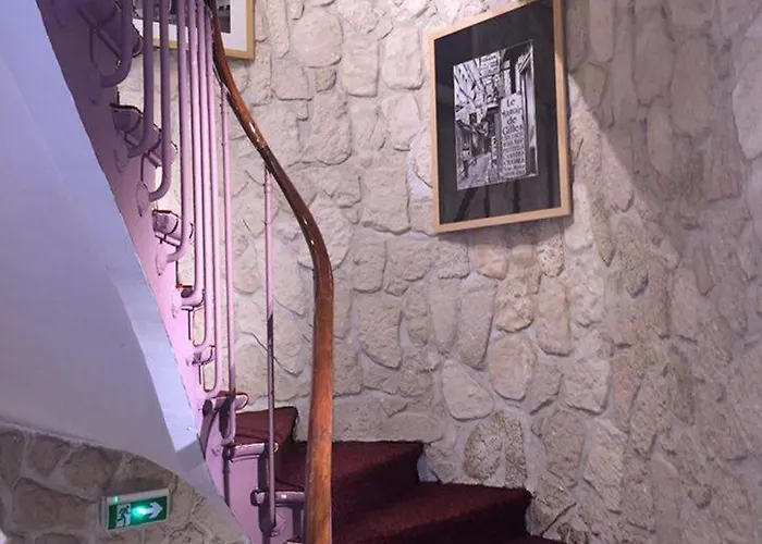 Hauteville Opera Otel 3*