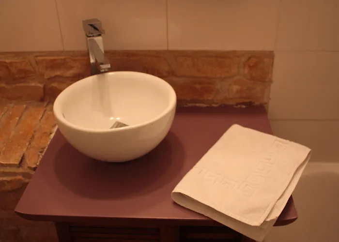 Otel Hauteville Opera