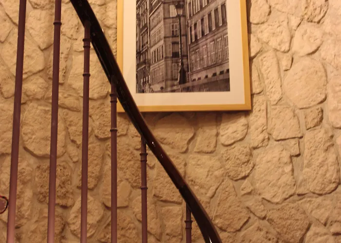 Otel Hauteville Opera